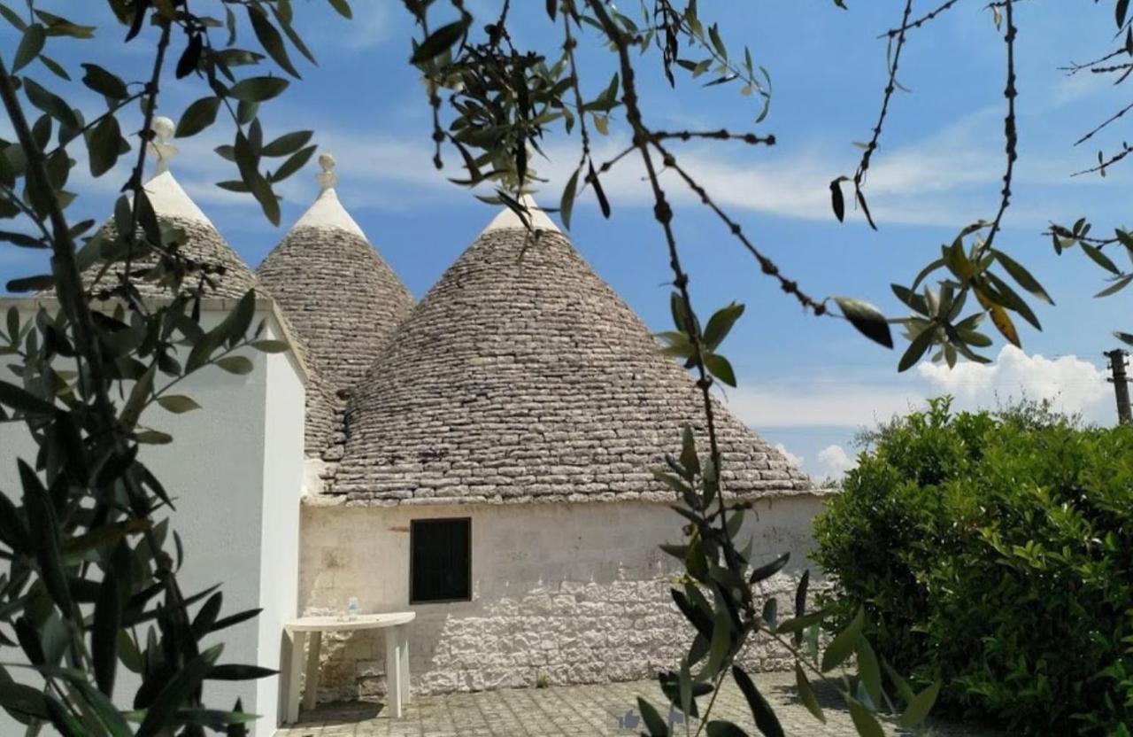 Вилла Dimore E Trulli Dell'Aia Antica Альберобелло Экстерьер фото